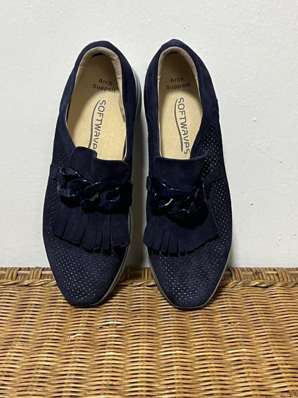 Softwaves Caddie Blue Suede Caddie Platform Sneakers.  Sz. 40.5 /U.S 9.5